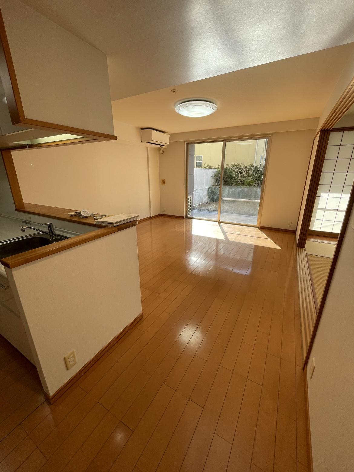 シャイニー池島