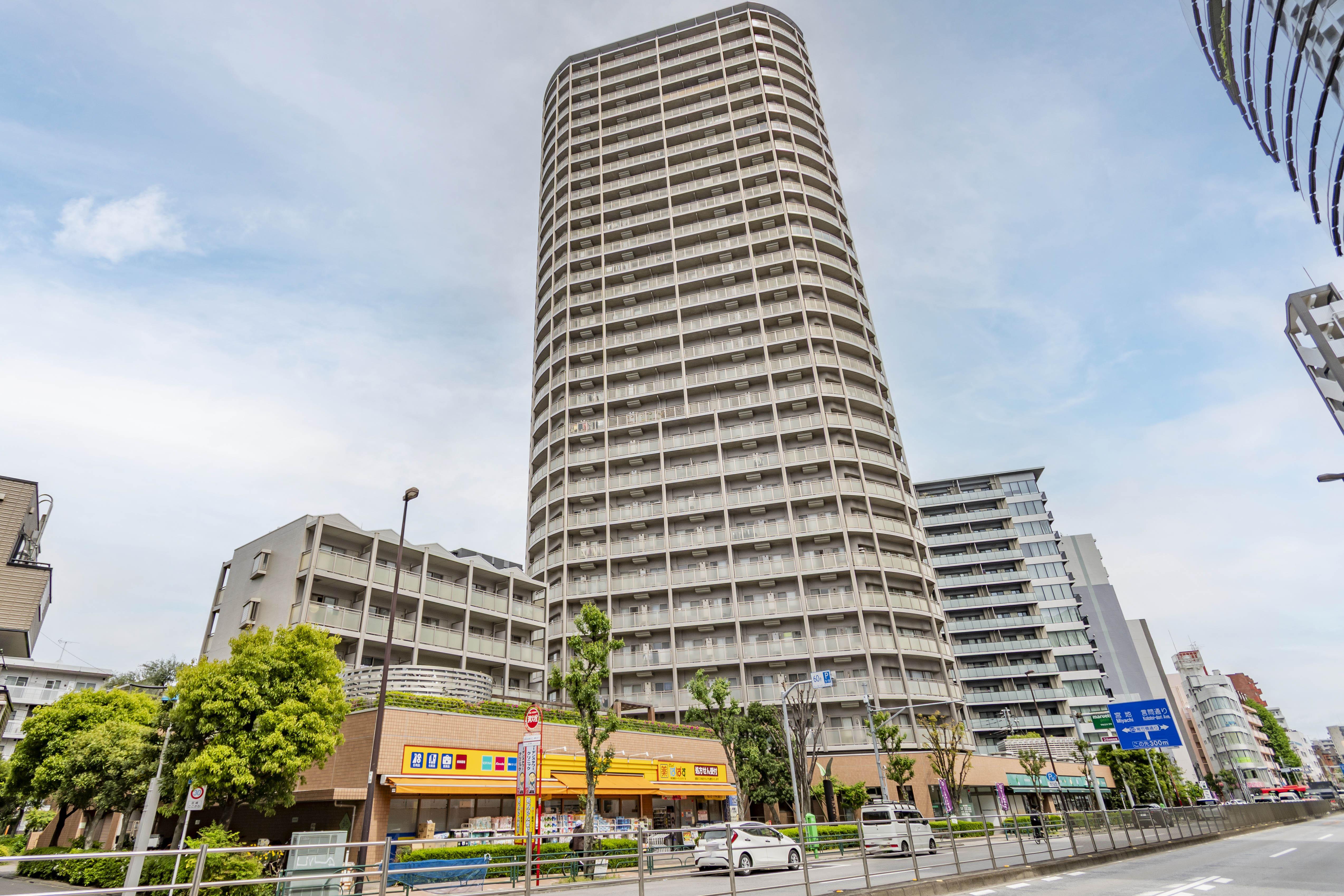 リーデンスタワー