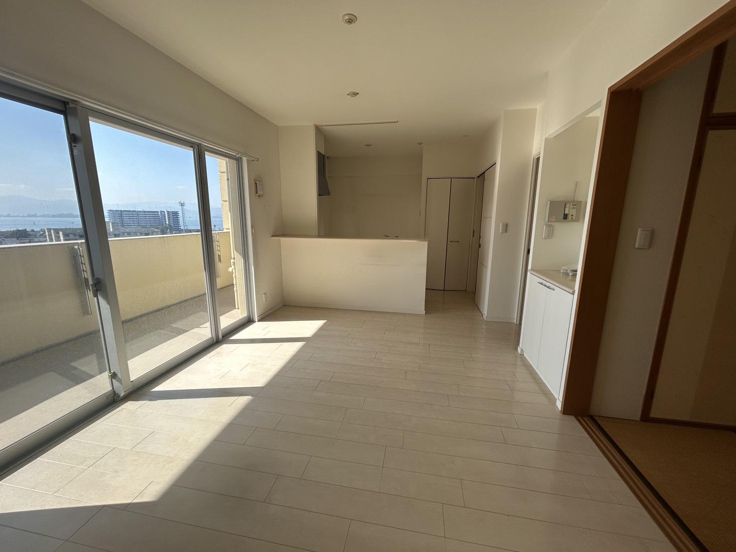 モントーレ　ブルー・ラ・メールＦｕｋｕｏｋａ　Ｃａｂｉｎ棟