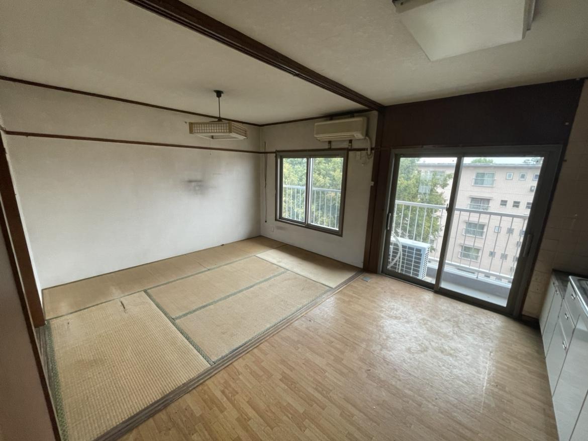 立川柏町団地１1号棟