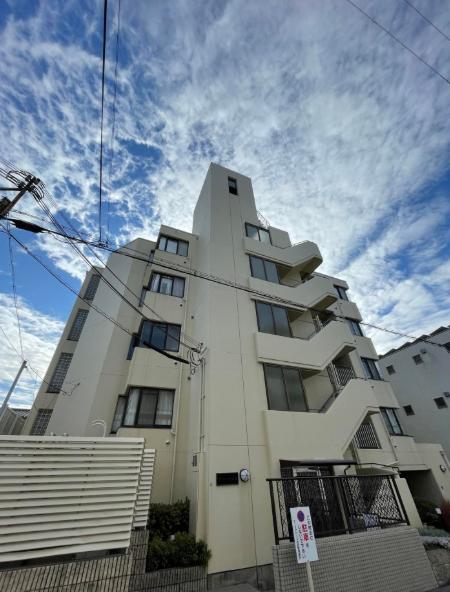 ラ・ファミーユ住吉