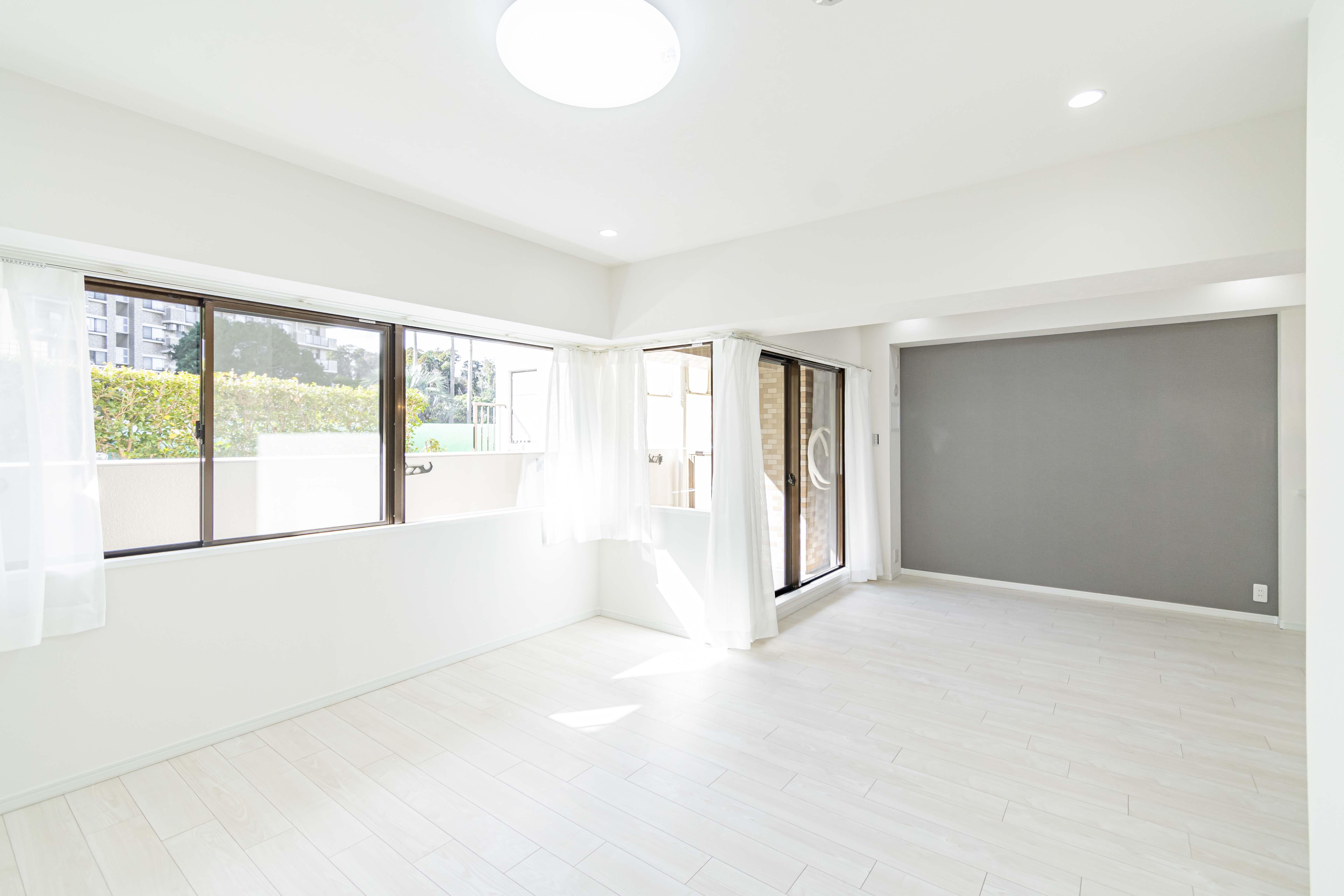 エステ・シティ湘南六浦３番館