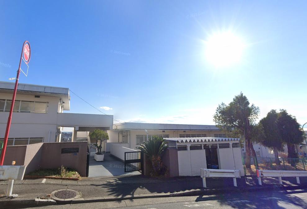 百合ケ丘ガーデンマンション