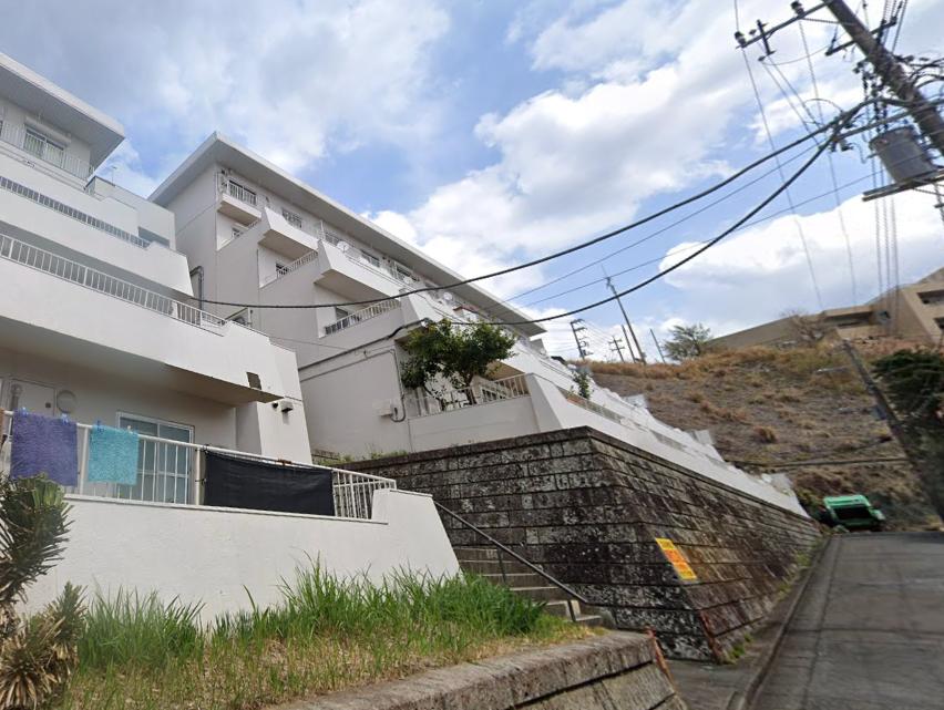 百合ケ丘ガーデンマンション