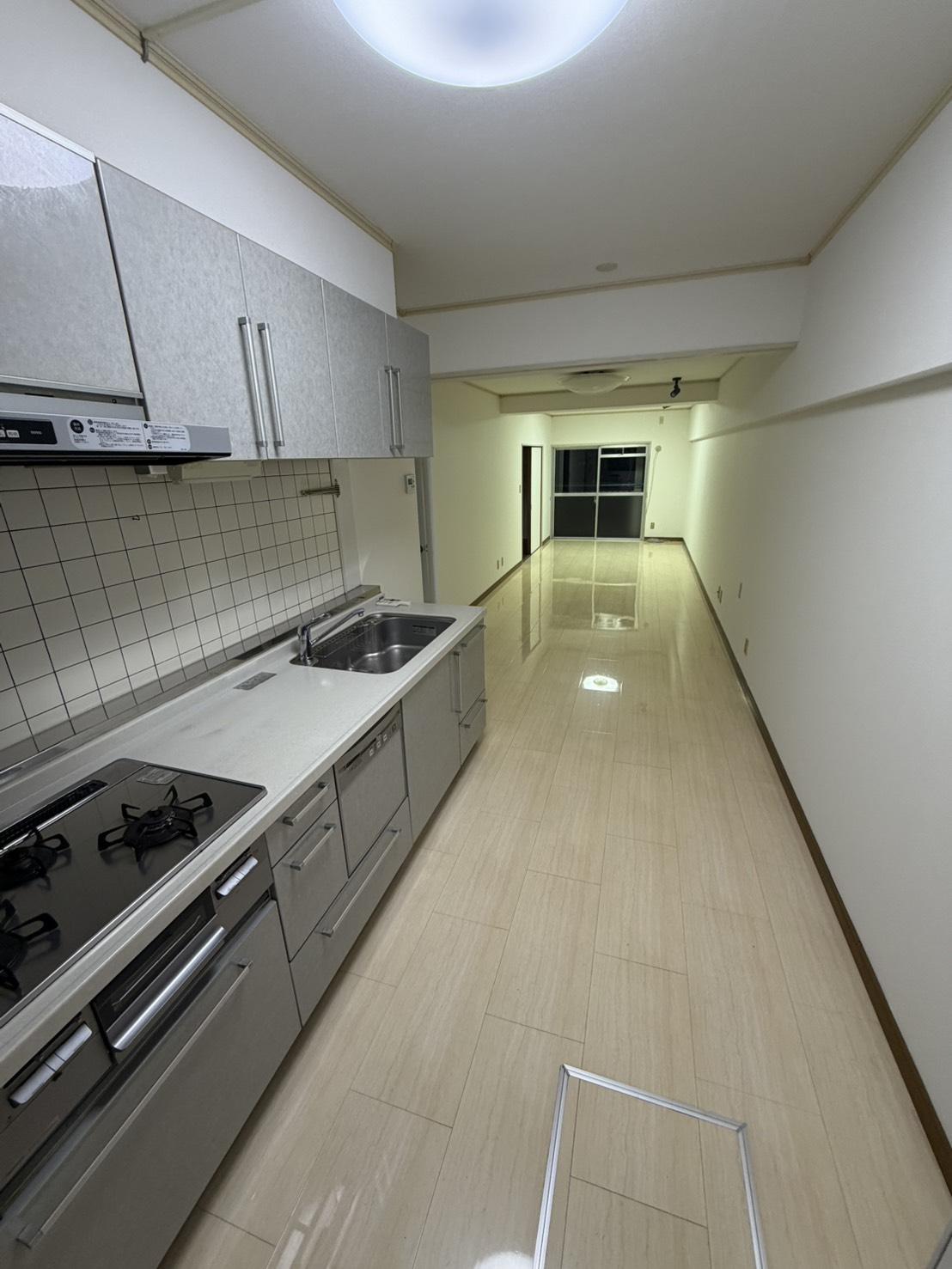 ホワイトキャッスル第２下到津Ａ棟