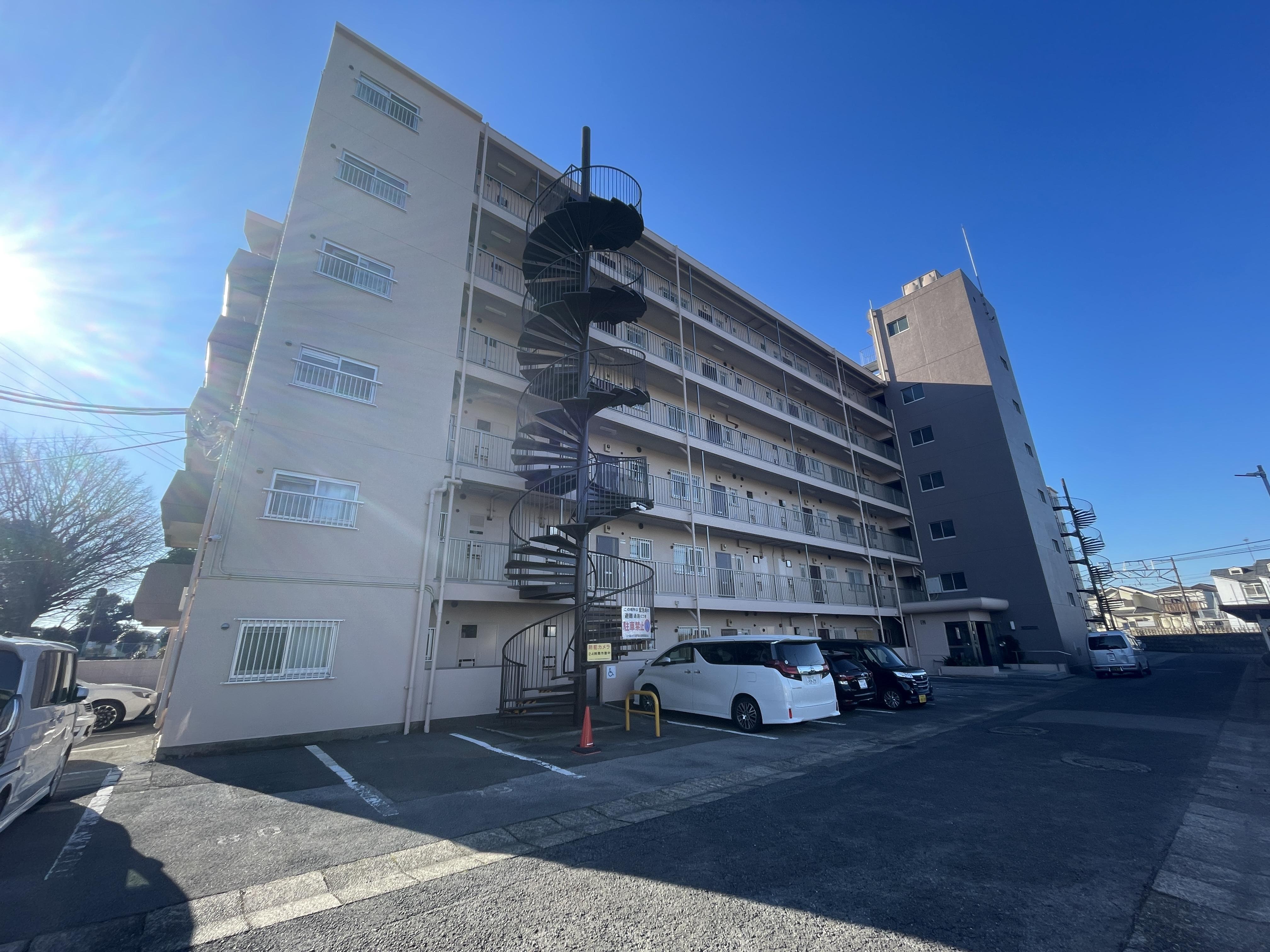 いづみハイツ滝不動三号棟