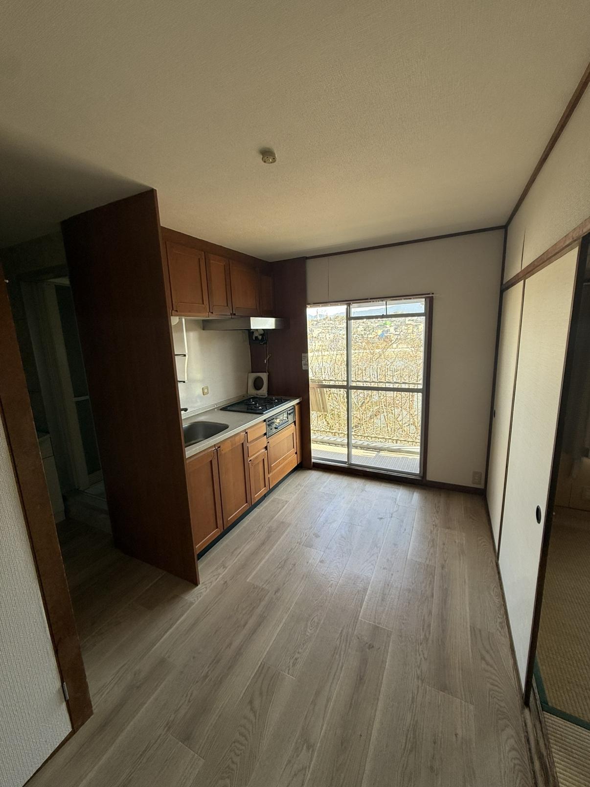 狭山遊園前ハイツ１号棟