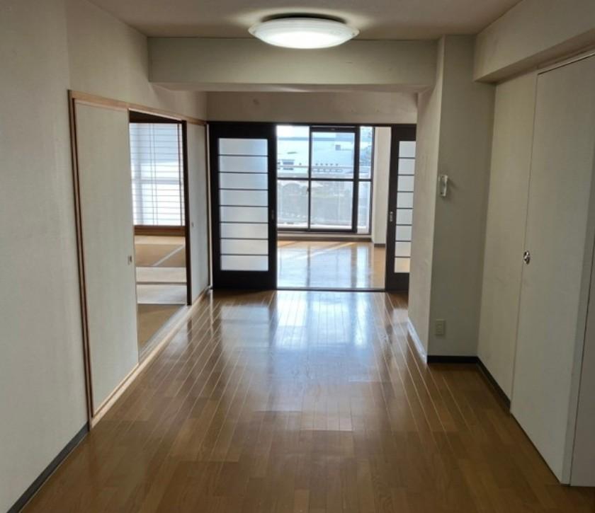 スカイステージ３３