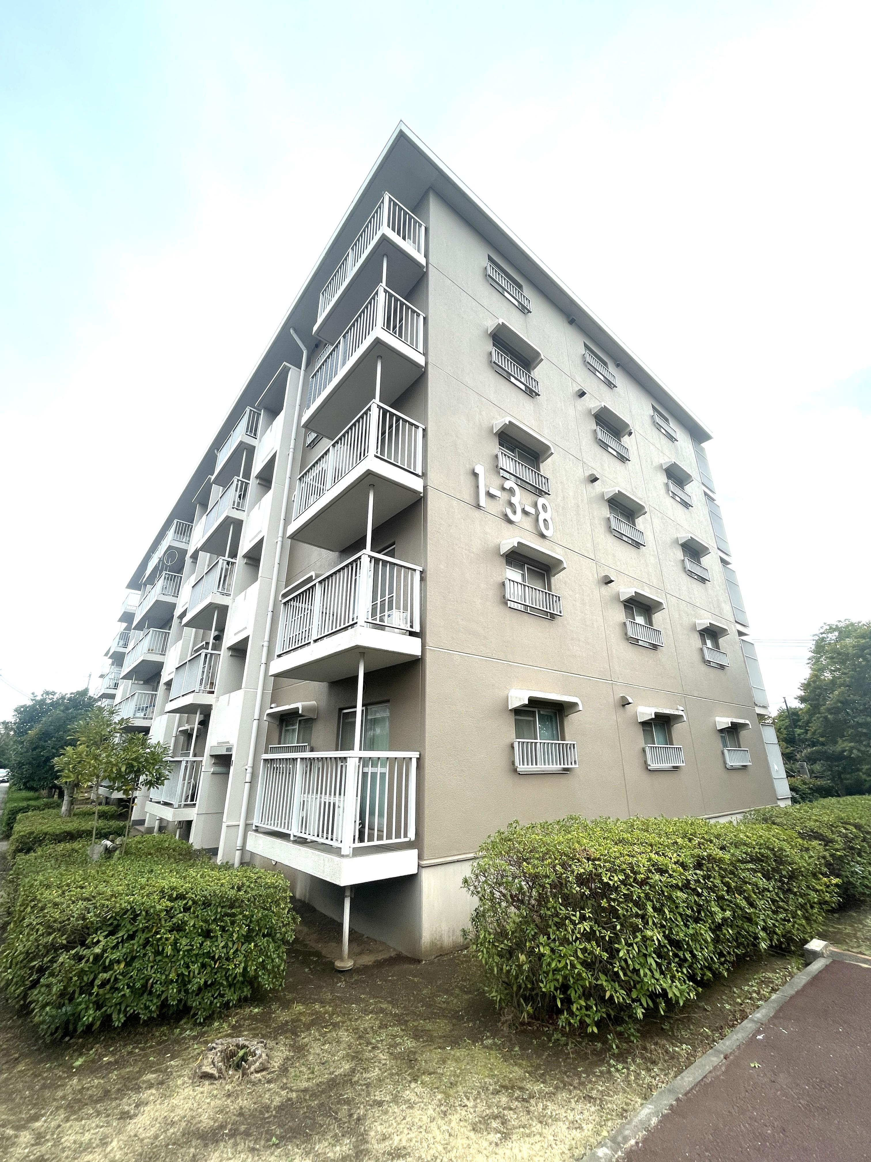 秋津第一団地１-３-８号棟