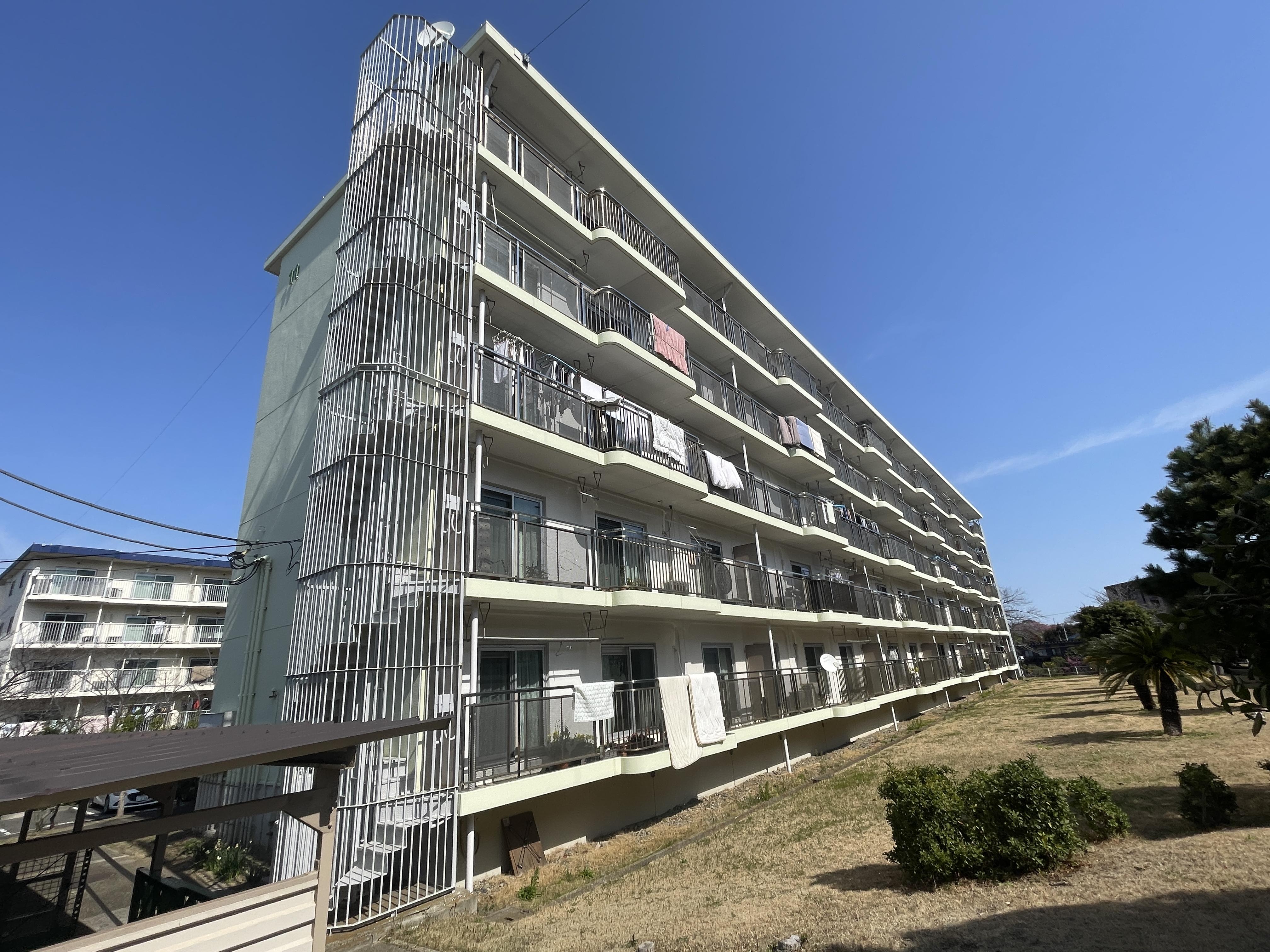 三浦海岸ハイツ１１号棟