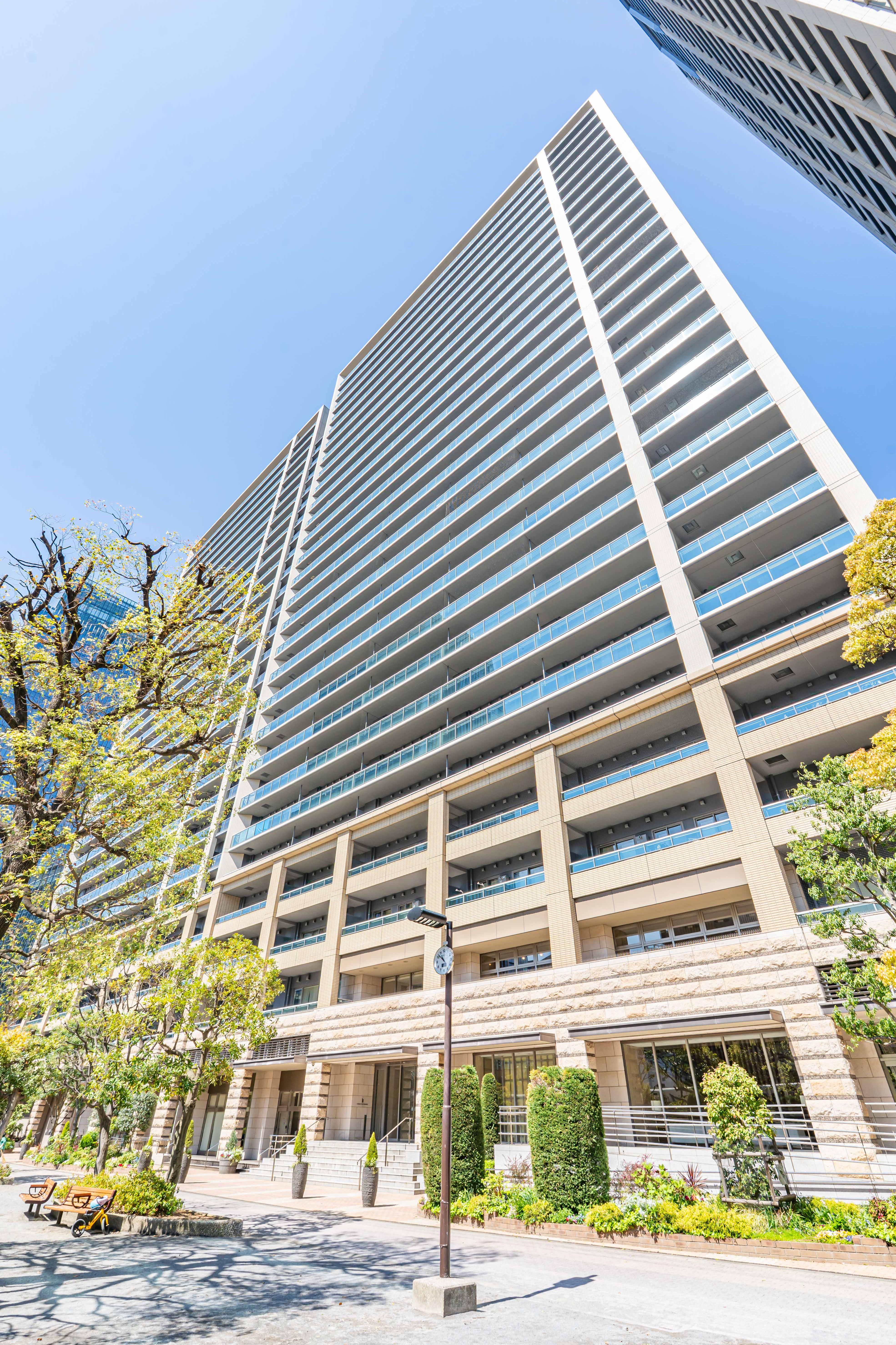 カテリーナ三田タワースイート・ウエストアーク