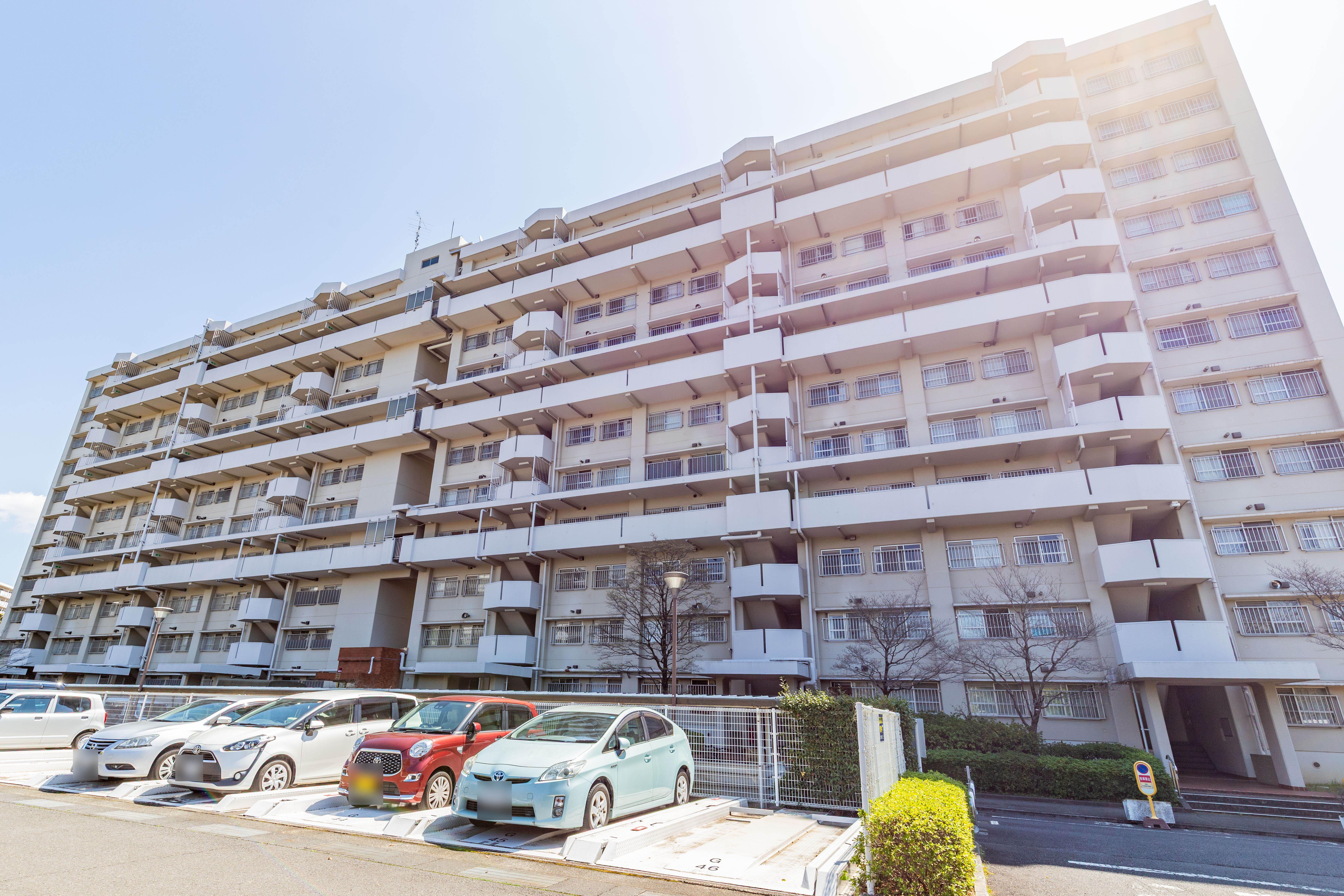 昭島つつじが丘ハイツ北２２号棟